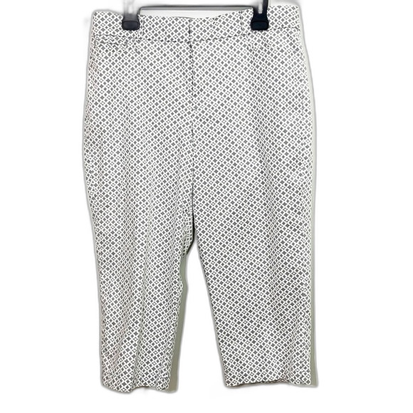 Gloria Vanderbilt Pants - Gloria Vanderbilt Diamond Print Capri Golf Pants Gray White Size 12